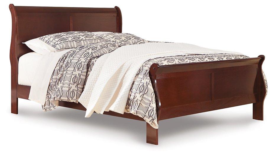 Sleigh Bed