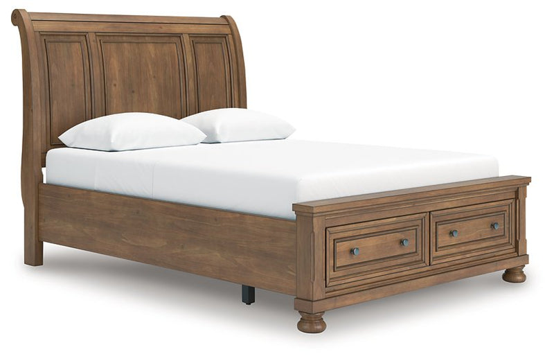 Feddinger Panel Storage Bed